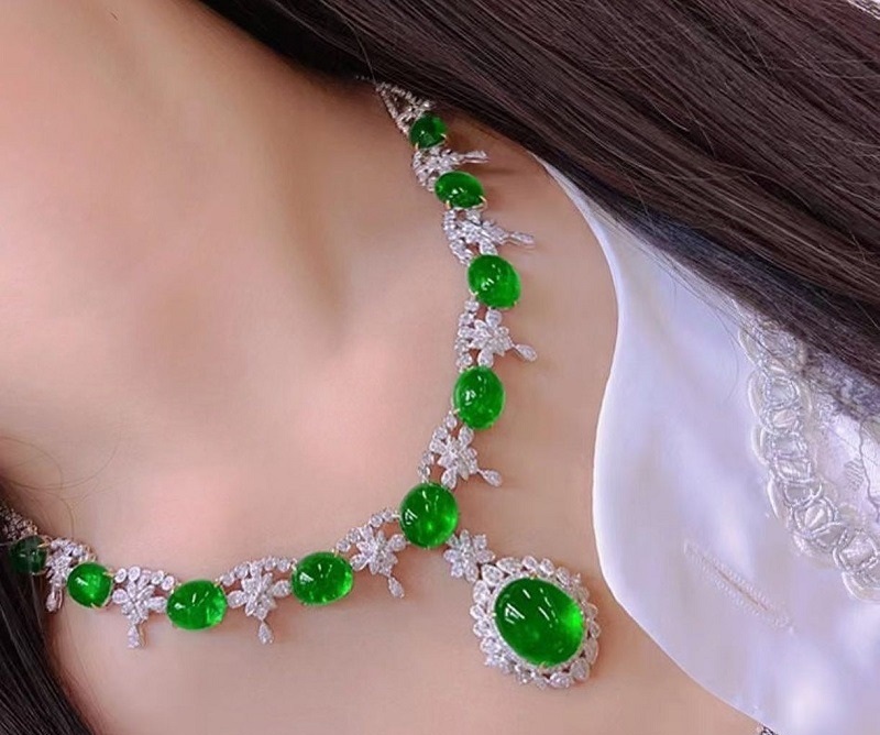 Màu sắc của đá quý ảnh hưởng đến tâm trạng