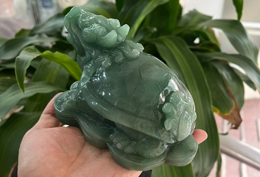 Ngọc khắc long quy – Bảo hộ gia đình và sự nghiệp