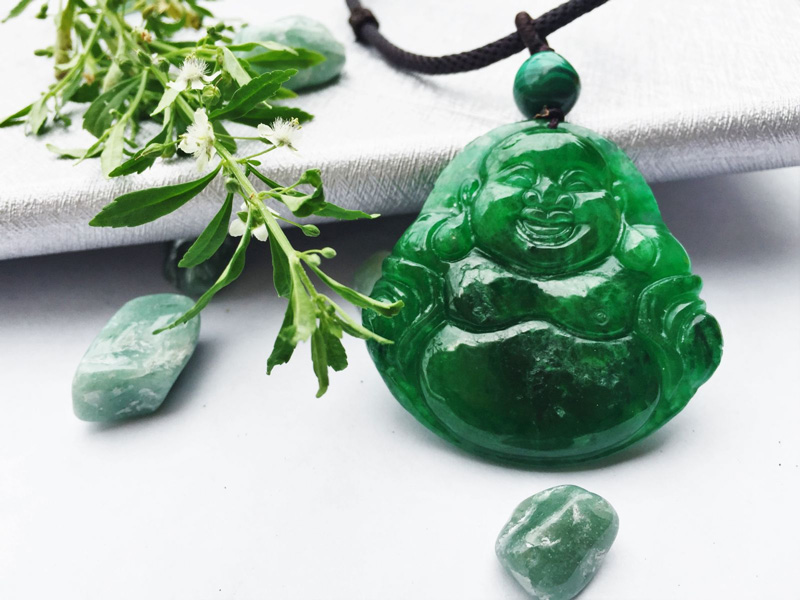 Trang sức Ngọc mang ý nghĩa phong thủy trong việc thăng tiến sự nghiệp